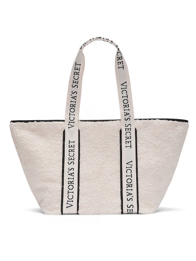 Сумка Victoria’s Secret Cozy-Plush Tote Bag, Кремова