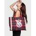 Сумка Victoria’s Secret Cozy Plush Sherpa Tote