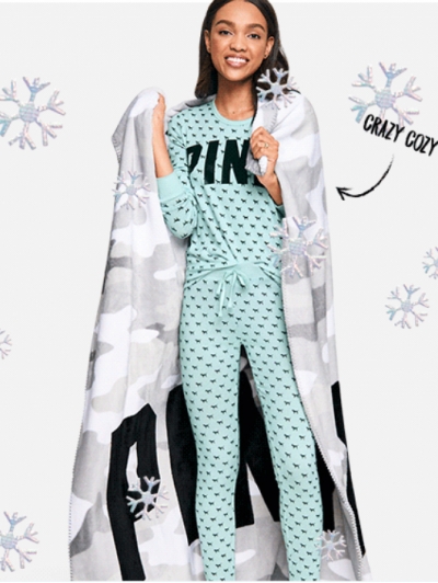 Плед з малюнком камуфляжним VICTORIA'S SECRET PINK Camo Sherpa Blanket
