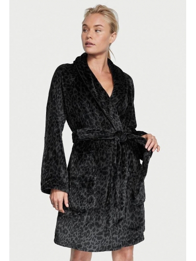Халат Вікторія Сикрет Plush Short Cozy Robe, Black Leopard