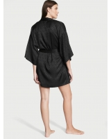 Халат Victoria's Secret Plush Short Cozy Robe, Pretty Blossom