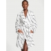 Халат Victoria’s Secret Plush Short Cozy Robe, Білий з лого VS