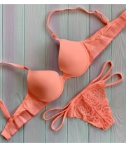 Комплект Victoria's Secret PINK Wear Everywhere Push-Up Bra & Lace Thong