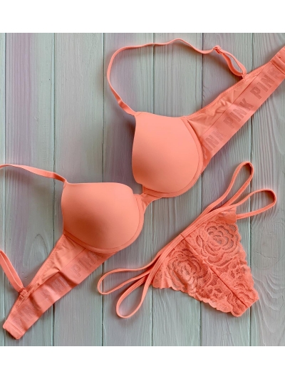 Комплект Victoria's Secret PINK Wear Everywhere Push-Up Bra & Lace Thong