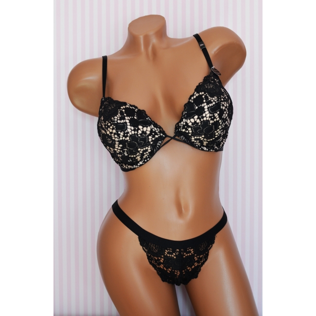 Комплект Victoria's Secret Add-2-Cups Multi-Way Push-Up & Tong Sexy Panty