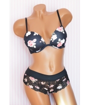 Комплект Victoria's Secret PINK Wear Everywhere Super Push Bra & Floral Lace Cheekster