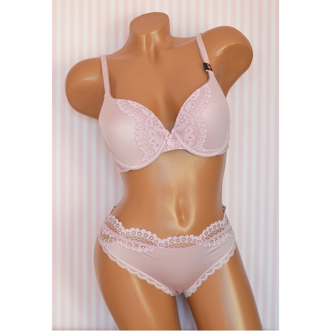 Комплект Victoria's Secret Very Sexy Perfect Shape Full Coverage Bra & Lace-back Thong Panty