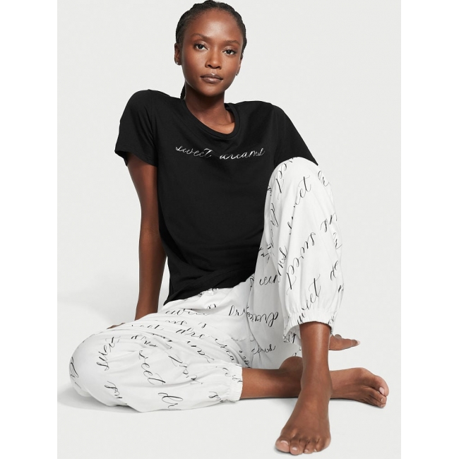 Піжама Victoria’s Secret Flannel Tee-jama Set, Чорна, штани з надписами