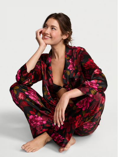 Піжама Сатин Victoria’s Secret Glazed Satin Long Pajama Set, Чорна з квітами