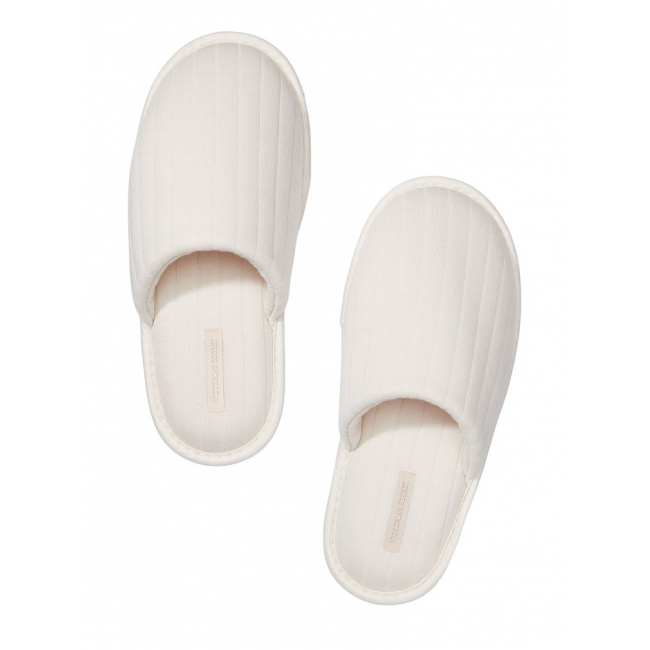 Капці Домашні Victoria's Secret Quilted Closed-Toe Slipper, Vanilla Dream, 36-39 розмір
